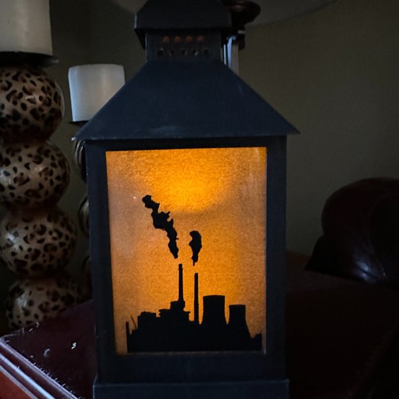 WIlly Wonka Themed Lantern - Picture 5 of 7